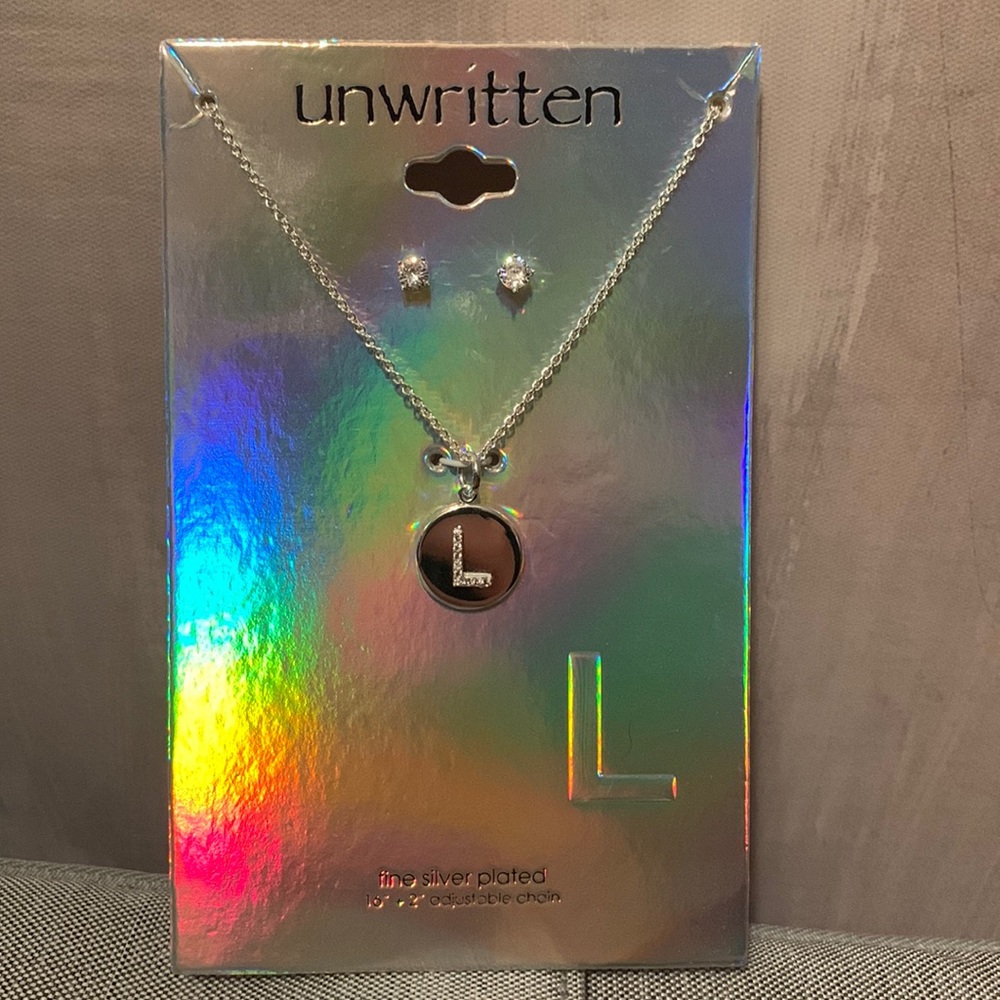 Unwritten “L” necklace and earring set